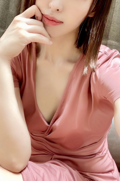 米原まりな